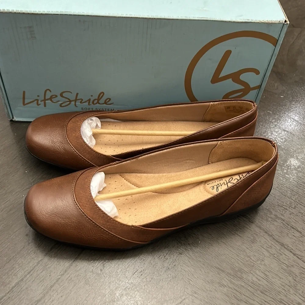LIFESTRIDE Deja Vu Ballerina Flats